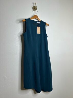 NWT M.M. LaFleur Lara 2.0 Heavy Crepe Dress in Rainforest Size 4